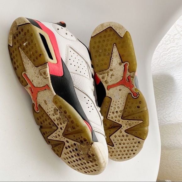 Nike Air Jordan Retro 6 Low Infrared Sneakers 6Y - Picture 8 of 13